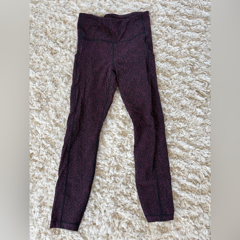 Athleta Ultimate Stash Textured 7/8 Tight Black and Pink